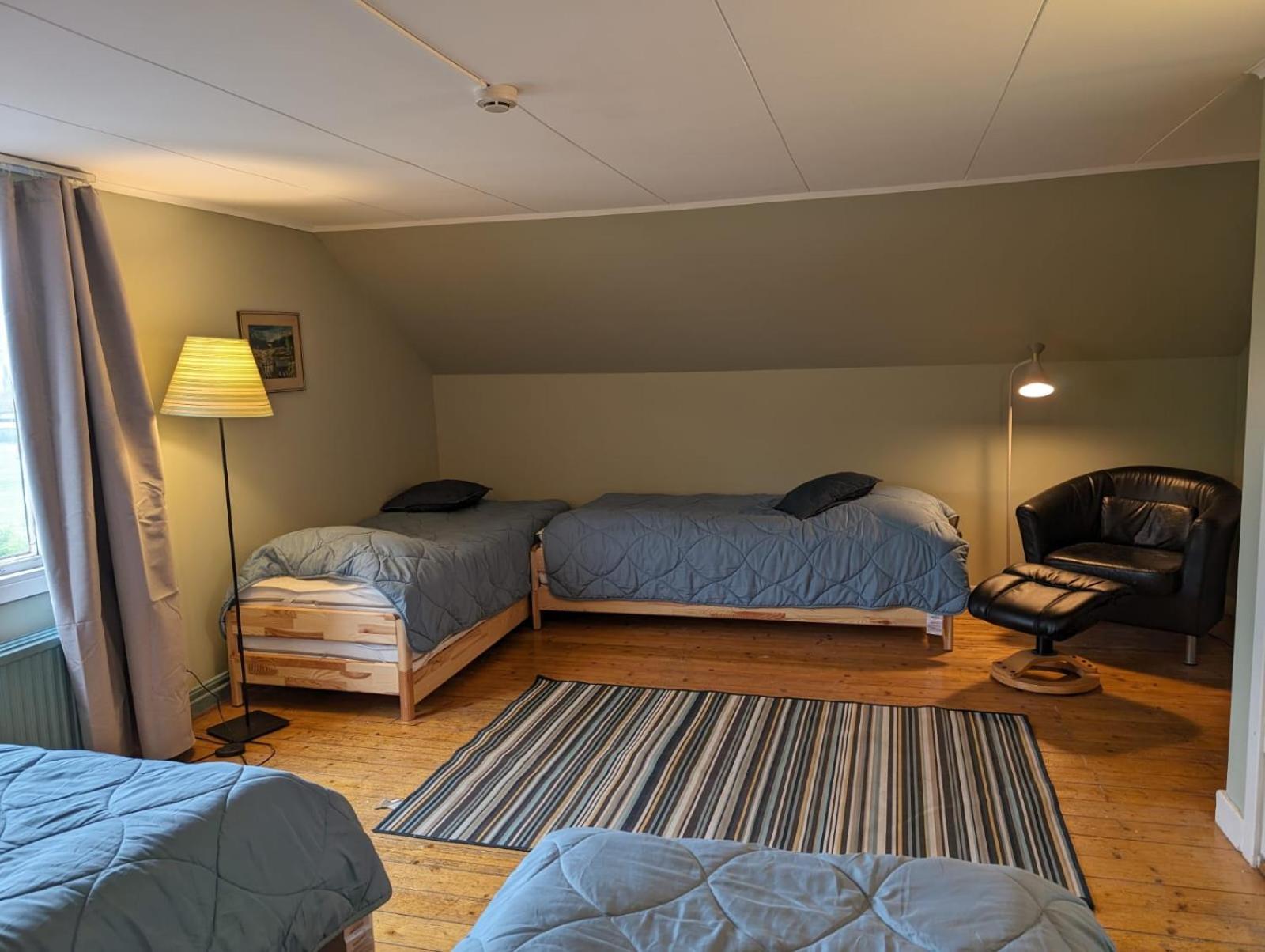 Brukshotellet Oeland - Vandrarhem Degerhamn Bagian luar foto