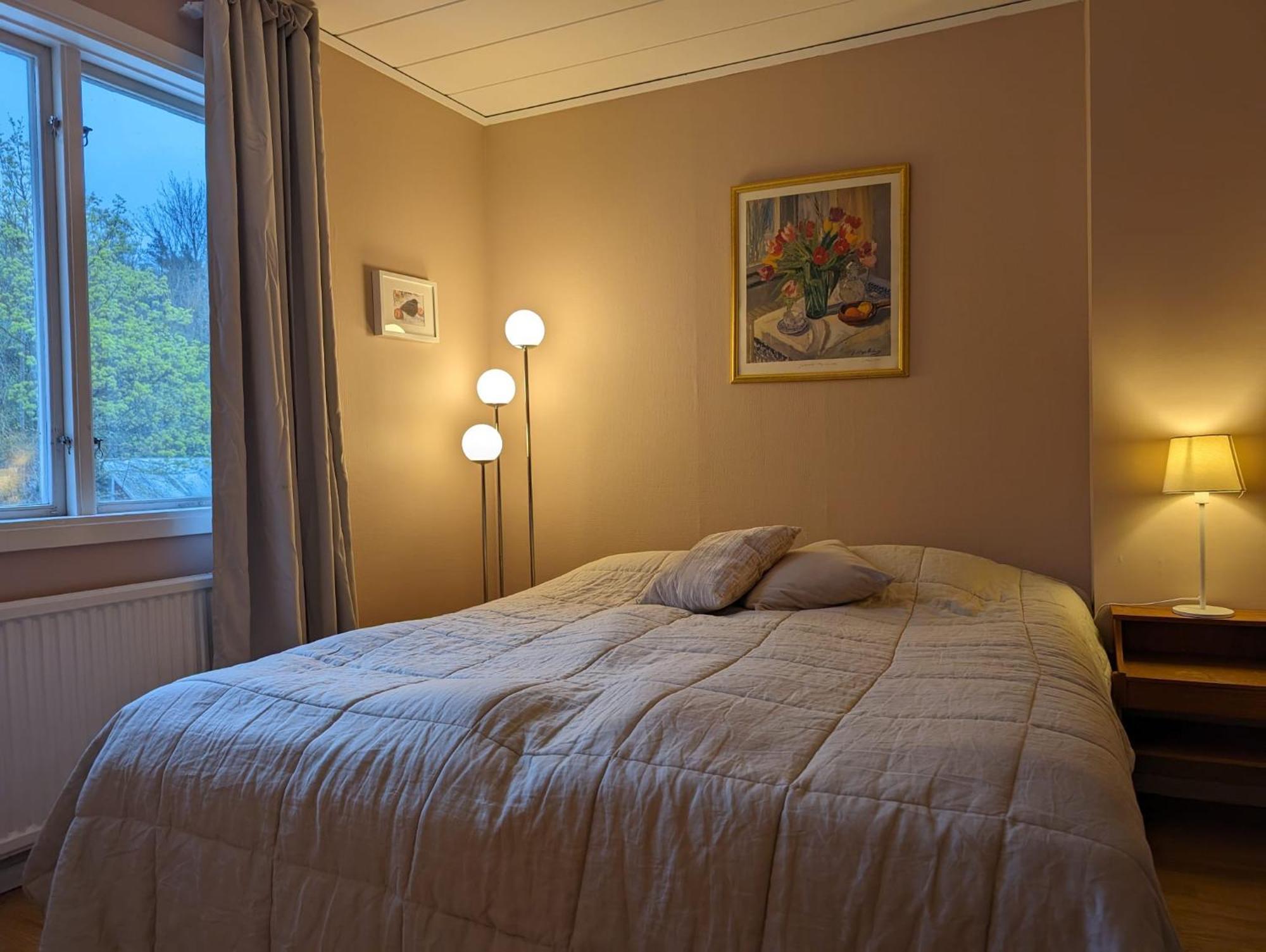 Brukshotellet Oeland - Vandrarhem Degerhamn Bagian luar foto